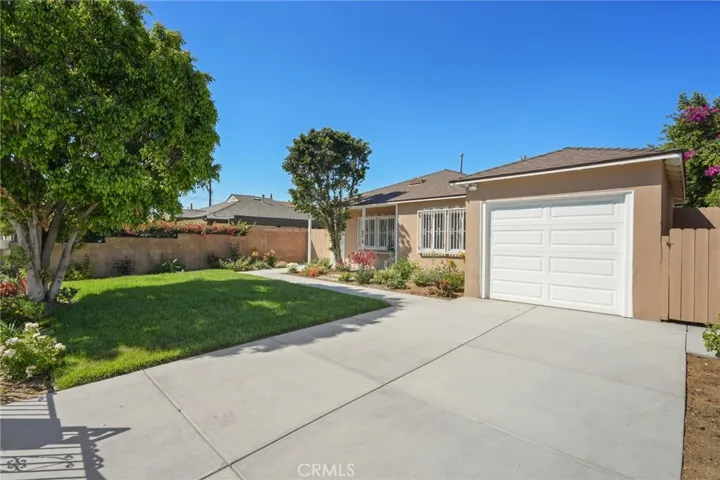 9725 Haddon, Pacoima, California 91331