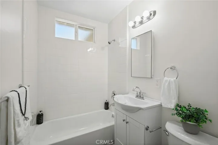 9725 Haddon, Pacoima, California 91331