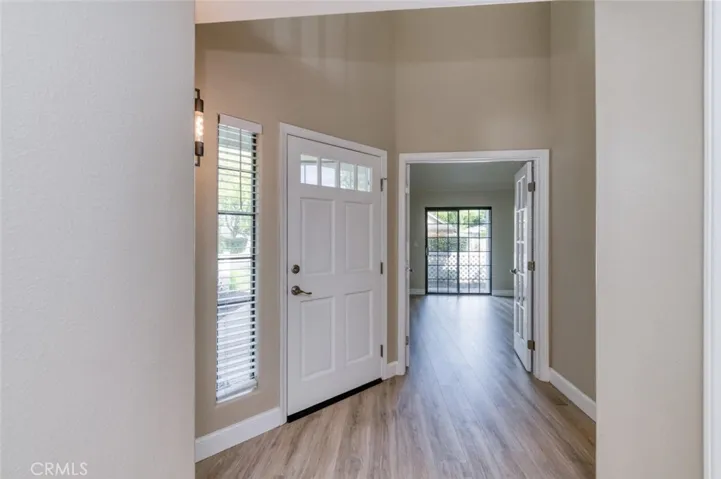 923 E Foxhill, Fresno, California 93720