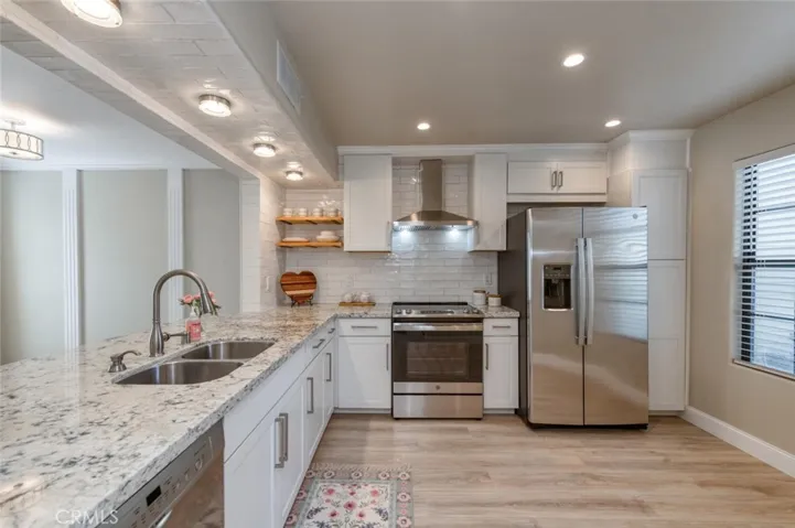 923 E Foxhill, Fresno, California 93720