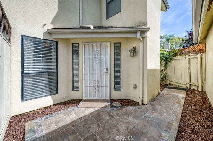 923 E Foxhill, Fresno, California 93720