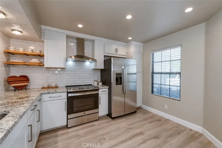923 E Foxhill, Fresno, California 93720