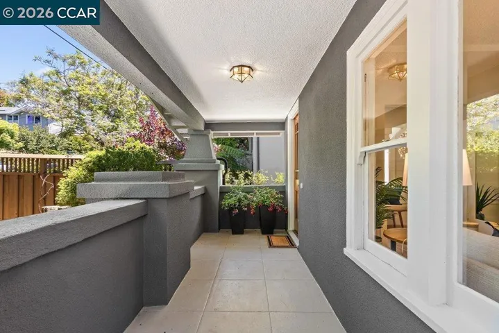 1310 Carlotta Ave, Berkeley, California 94703-1004