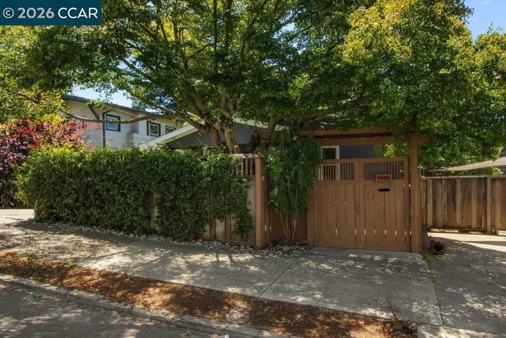 1310 Carlotta Ave, Berkeley, California 94703-1004