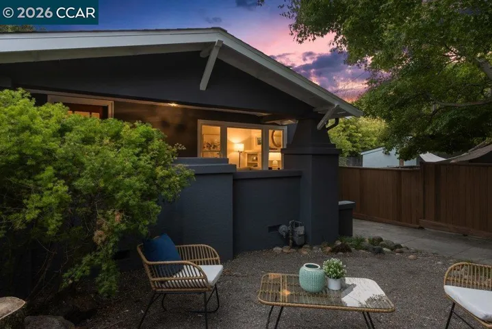 1310 Carlotta Ave, Berkeley, California 94703-1004