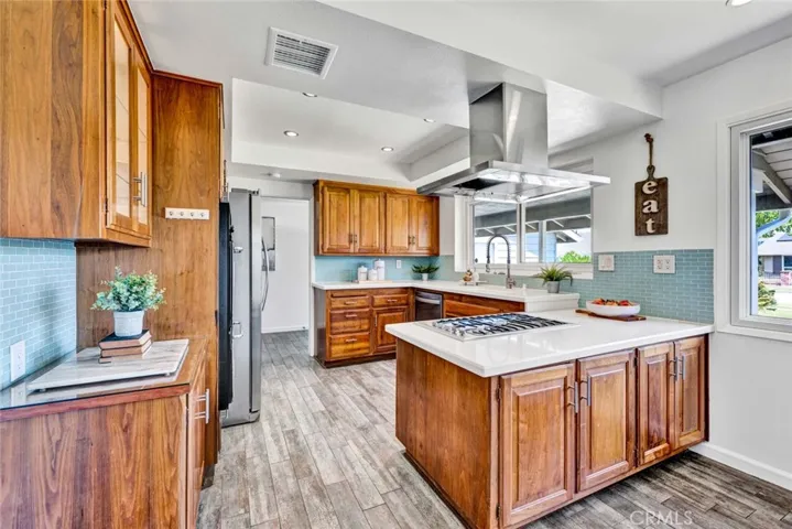 1220 E Adams Avenue, Orange, California 92867