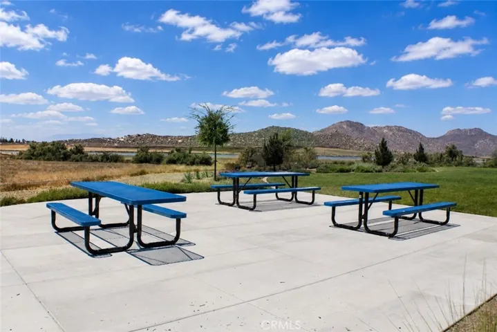 22957 Sagenut Way, Nuevo, California 92567