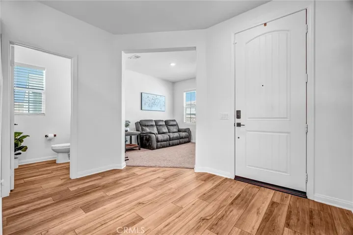 22957 Sagenut Way, Nuevo, California 92567