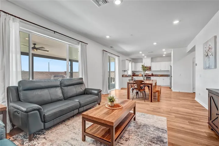 22957 Sagenut Way, Nuevo, California 92567