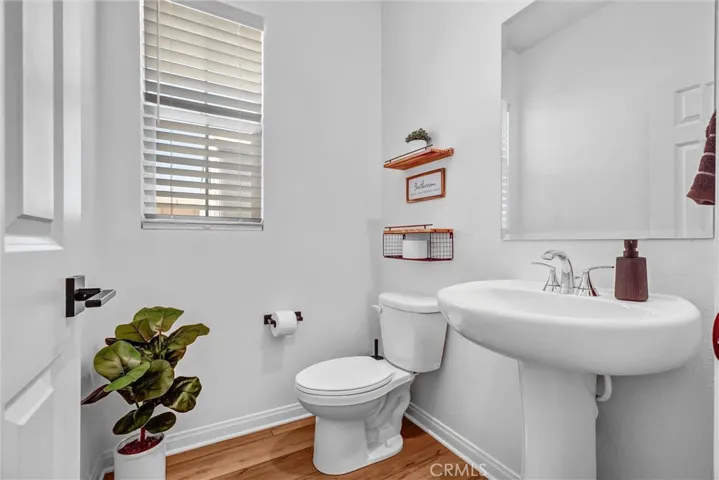 22957 Sagenut Way, Nuevo, California 92567