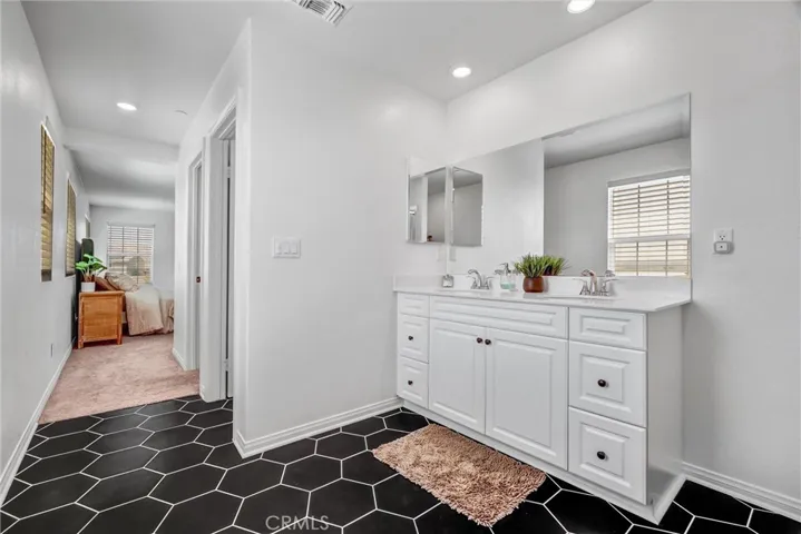 22957 Sagenut Way, Nuevo, California 92567