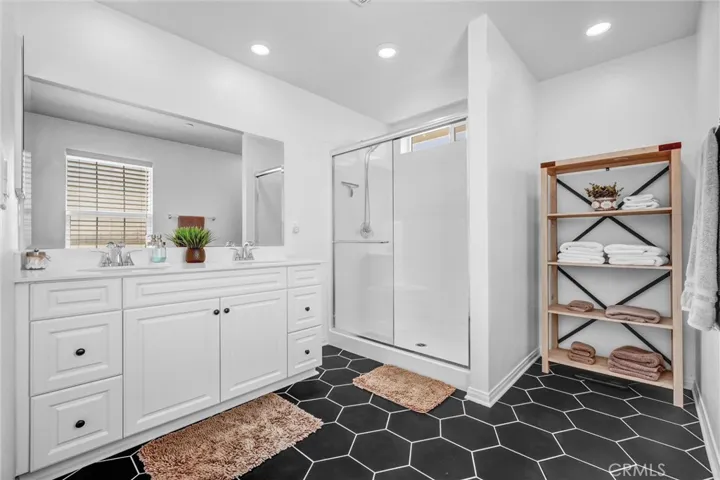 22957 Sagenut Way, Nuevo, California 92567