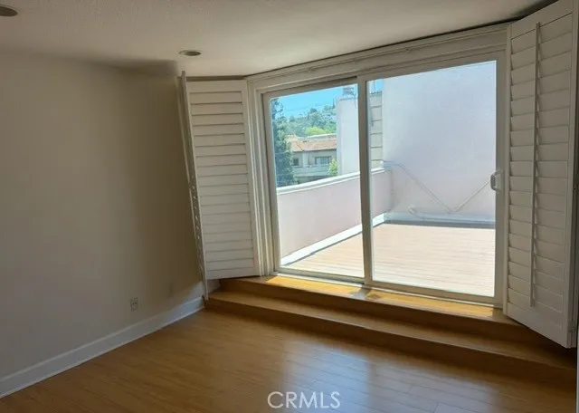 14647 Dickens 8, Sherman Oaks, California 91403