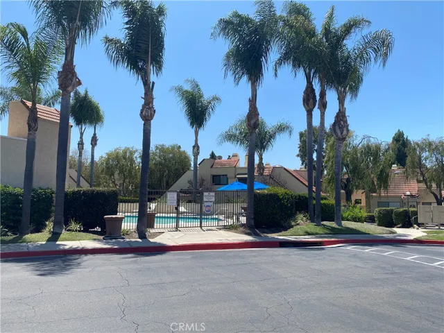 Community pool