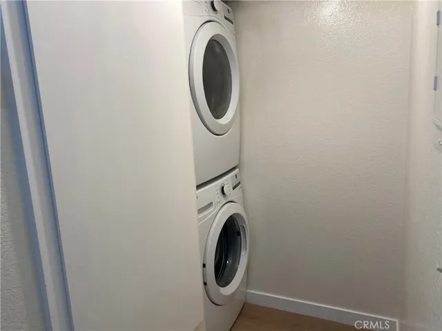Washer & Dryer