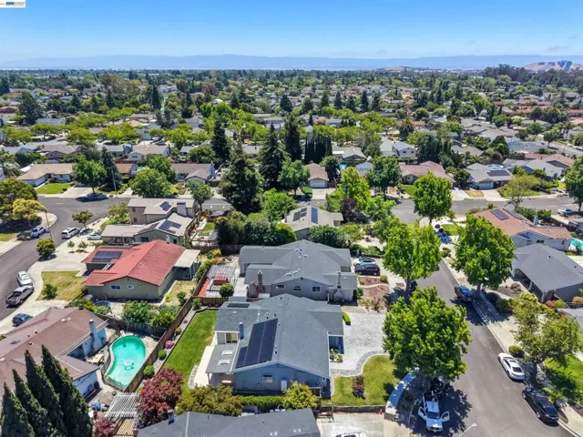 4815 Windermere Dr, Newark, California 94560