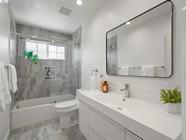 4815 Windermere Dr, Newark, California 94560