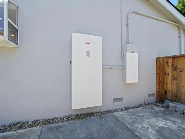 4815 Windermere Dr, Newark, California 94560