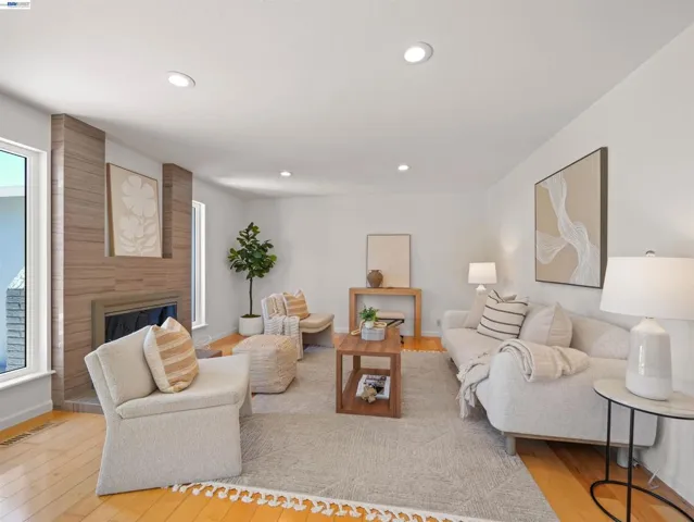 4815 Windermere Dr, Newark, California 94560