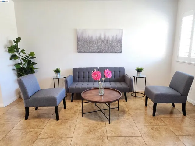 2322 Belvedere Ave, San Leandro, California 94577