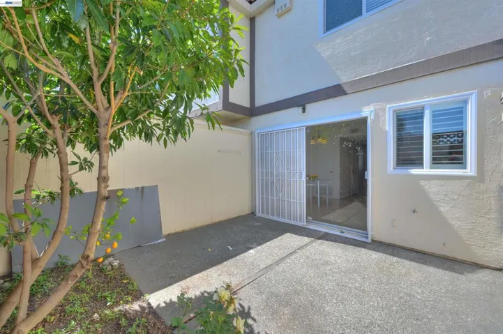 2322 Belvedere Ave, San Leandro, California 94577