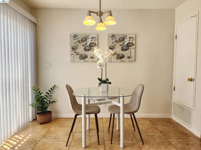 2322 Belvedere Ave, San Leandro, California 94577
