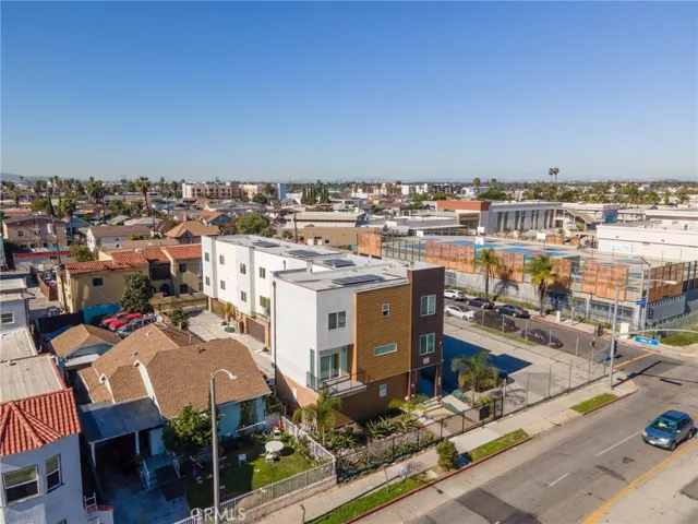 1491 Atlantic Avenue, Long Beach, California 90813