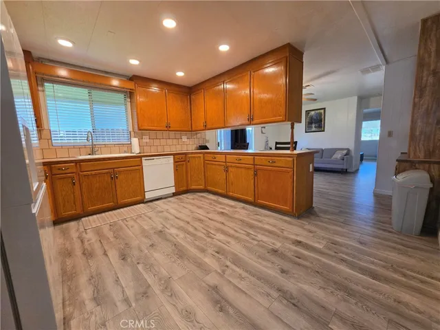 28799 Via Playa Del Rey, Murrieta, California 92563