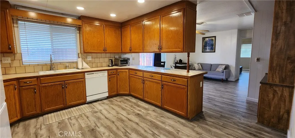 28799 Via Playa Del Rey, Murrieta, California 92563