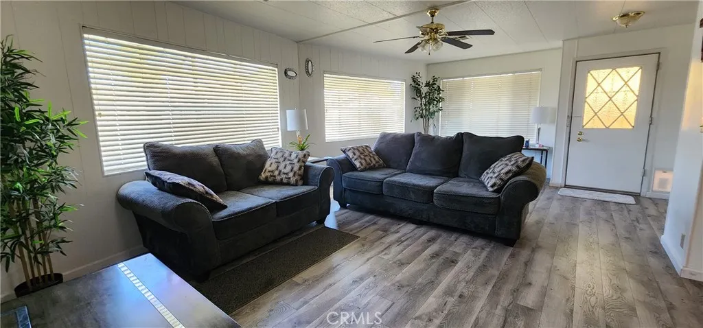 28799 Via Playa Del Rey, Murrieta, California 92563