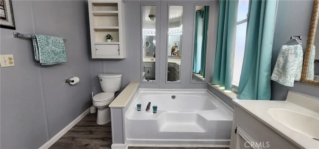 28799 Via Playa Del Rey, Murrieta, California 92563