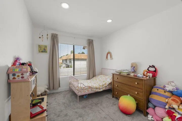 3035 Via Amador, Carlsbad, California 92010