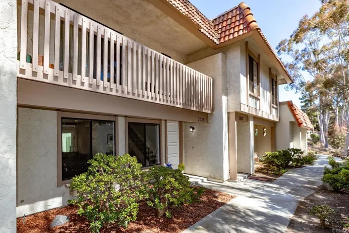3035 Via Amador, Carlsbad, California 92010