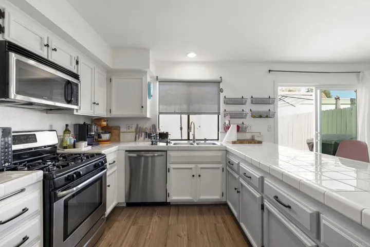 3035 Via Amador, Carlsbad, California 92010