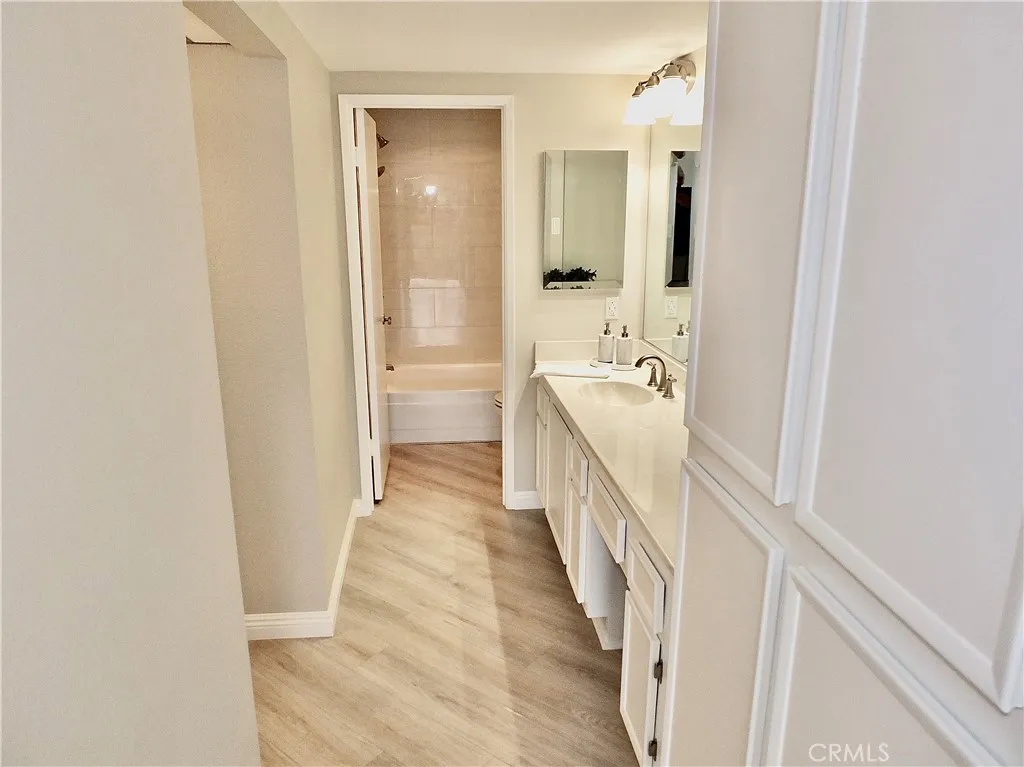 Bathroom vanity area