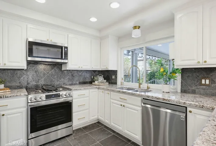 18431 Piper Place, Yorba Linda, California 92886