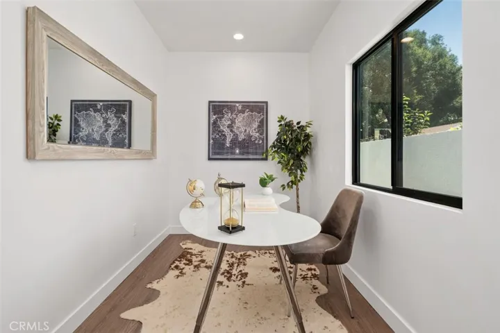 1664 Glen Avenue, Pasadena, California 91103