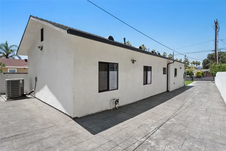 1664 Glen Avenue, Pasadena, California 91103