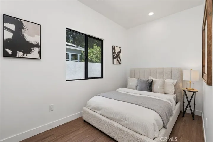 1664 Glen Avenue, Pasadena, California 91103