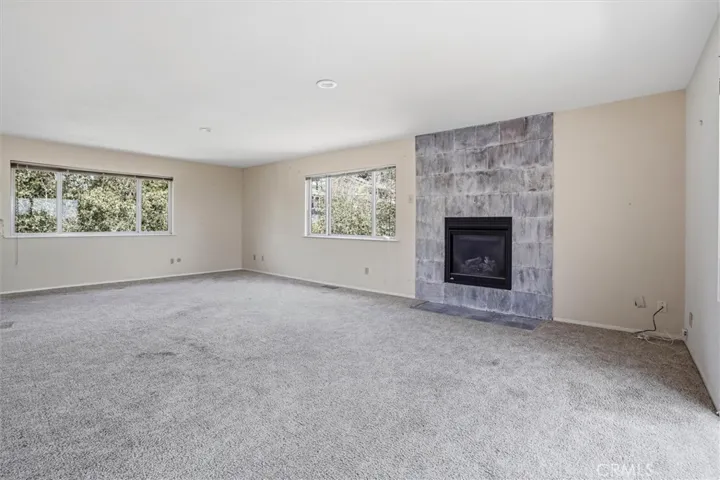490 Warwick Street, Cambria, California 93428