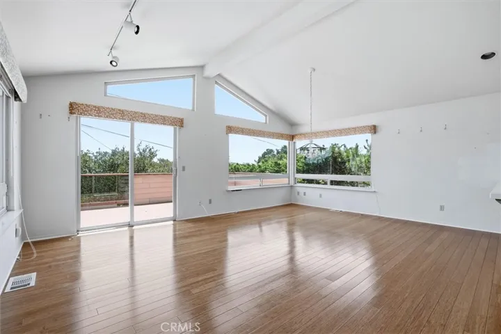 490 Warwick Street, Cambria, California 93428