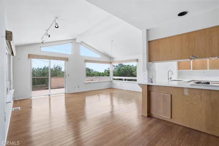 490 Warwick Street, Cambria, California 93428