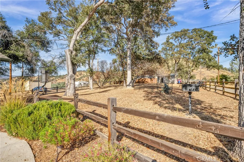 3012 Oak Crest Drive, Clearlake, California 95422 — photo 4