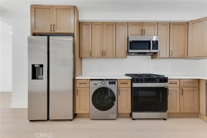 6300 Orange Street 8, Los Angeles, California 90048