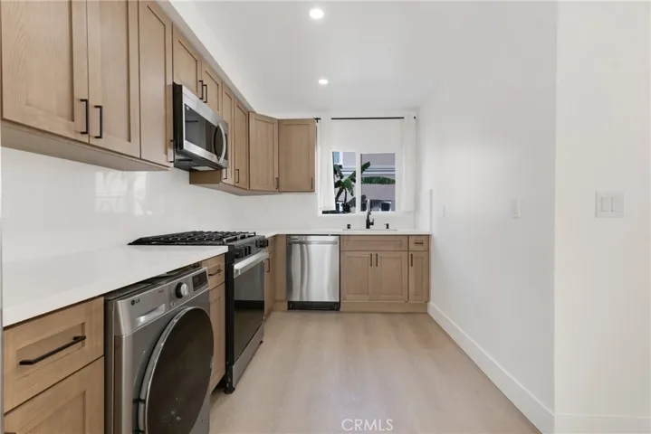 6300 Orange Street 8, Los Angeles, California 90048