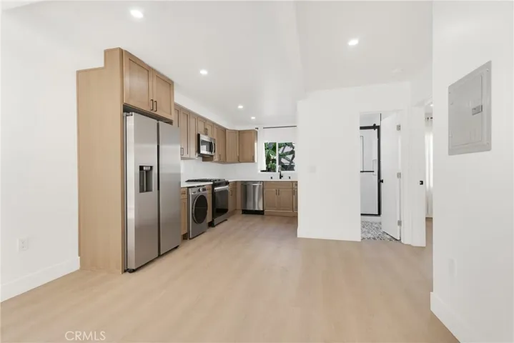 6300 Orange Street 8, Los Angeles, California 90048