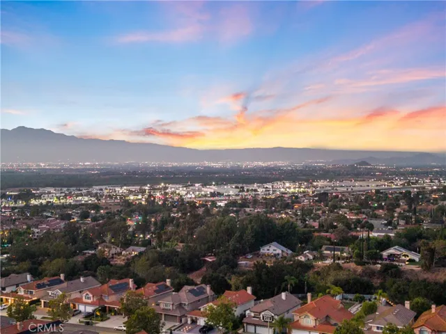 2481 Thistlewood Lane, Corona, California 92882