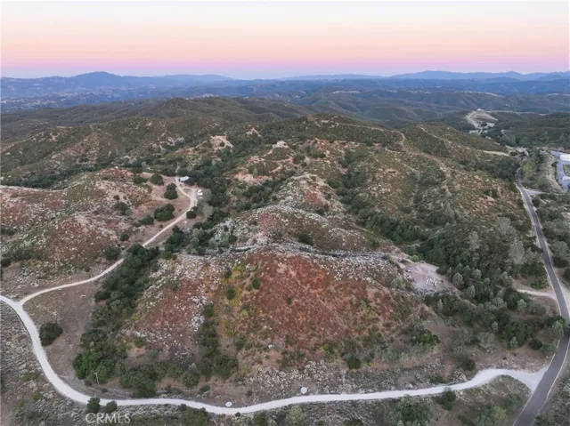 5885 Lion Ridge, Creston, California 93432