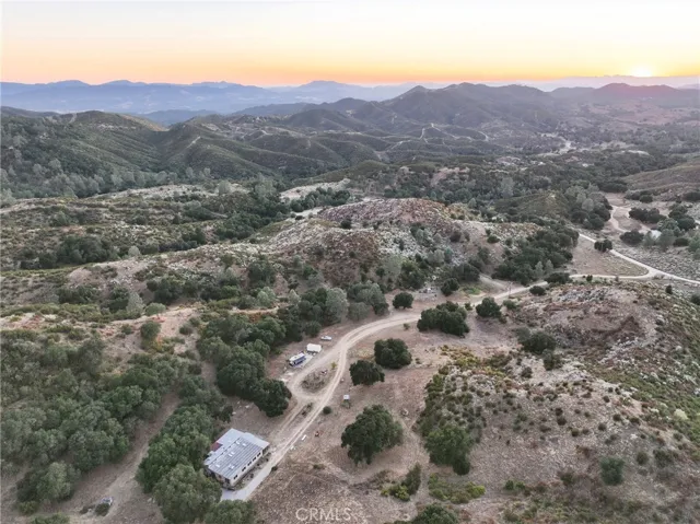 5885 Lion Ridge, Creston, California 93432