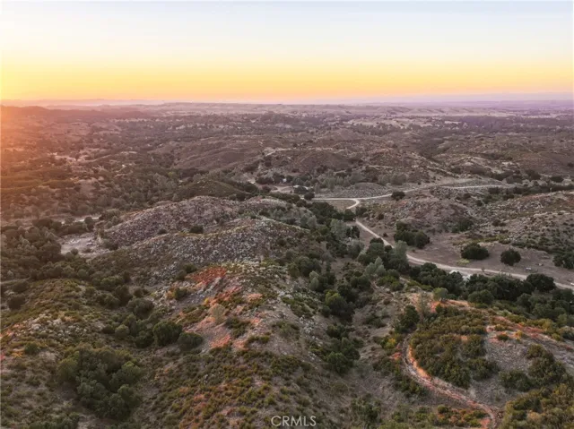 5885 Lion Ridge, Creston, California 93432